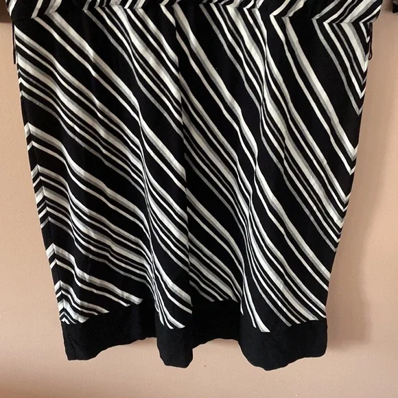 WHBM dress - Picture 5 of 5